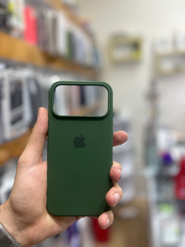 قاب سیلیکونی iPhone 17 pro max مدل پاک کنی